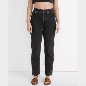 Madewell Black/Gray Curvy Perfect Vintage Straight Jeans with a Raw Hem- Size 28